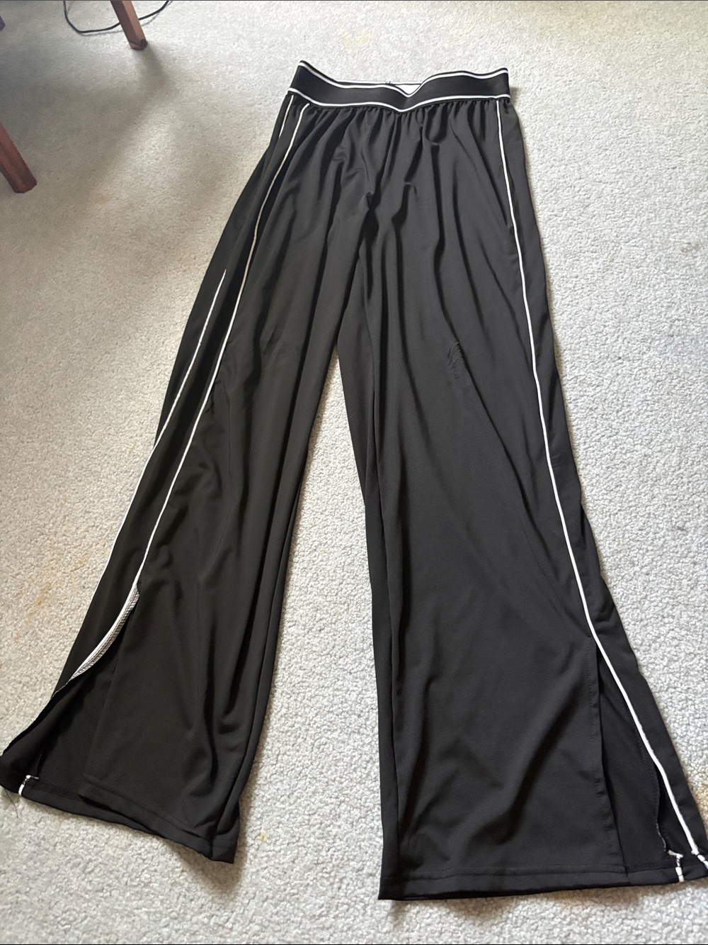 SHEIN women’s trouser Pants